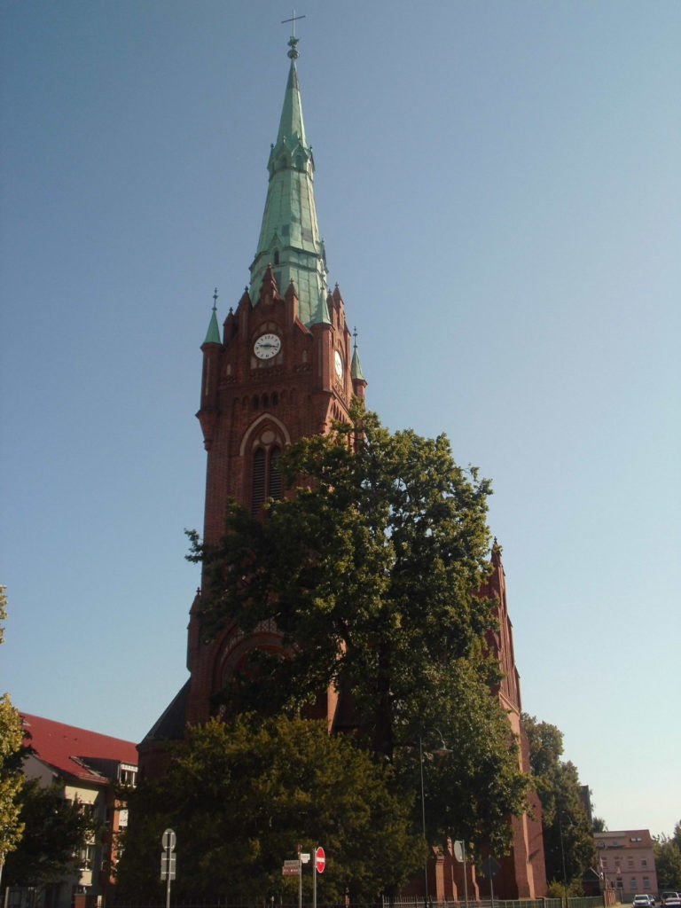 Makler Bernau 16321 - Kirche
