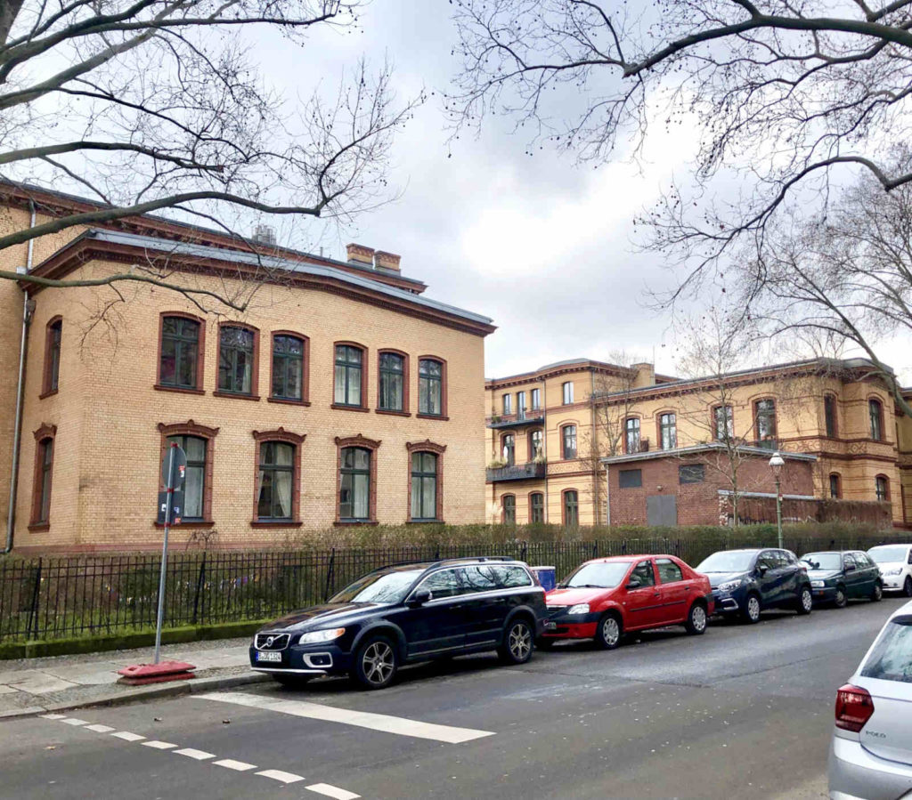 Makler Graefekiez 10967: Karnkenhausaltbauten