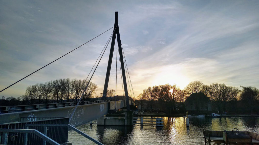 Makler Treptow: Niederschöneweide Brücke