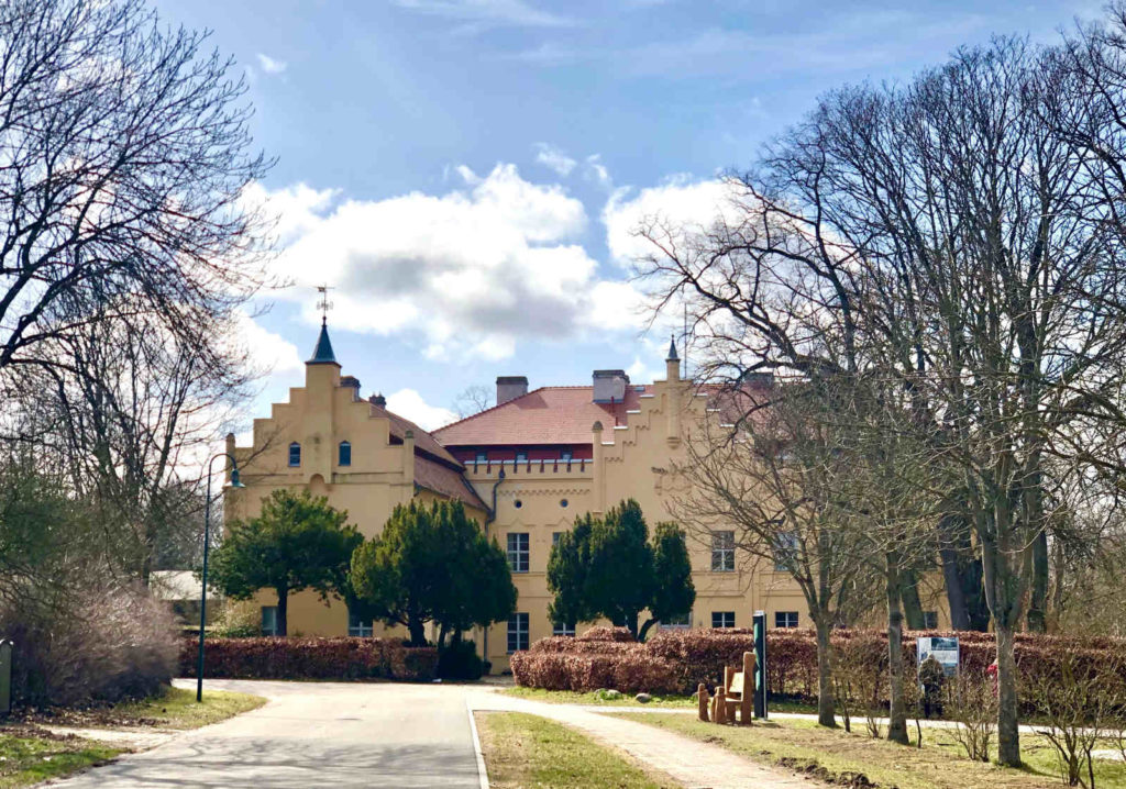 Makler Nennhausen - Schloss